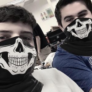 Meet your Posher, Devin